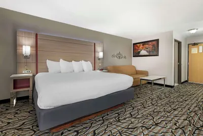 Photo 5 - Best Western Plus Albert Lea I-90/I-35 Hotel