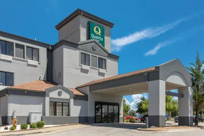 Photo 2 - Quality Inn Lees Summit - Kansas City