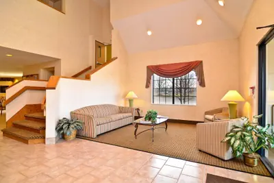 Photo 3 - Quality Inn Lees Summit - Kansas City