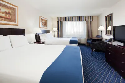 Photo 4 - Holiday Inn Express Hotel & Suites Torrington by IHG