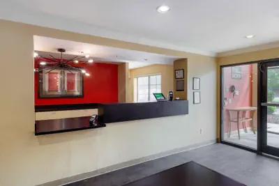 Photo 3 - Extended Stay America Select Suites Raleigh RTP 4610 Miami B