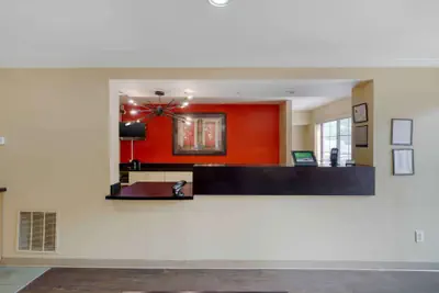 Photo 5 - Extended Stay America Select Suites Raleigh RTP 4610 Miami B