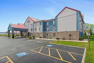 Photo 2 - Comfort Suites near I-80 and I-94