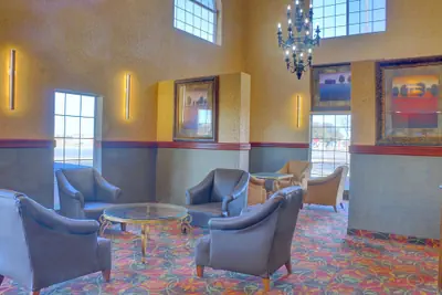 Photo 4 - Quality Inn & Suites Roswell North