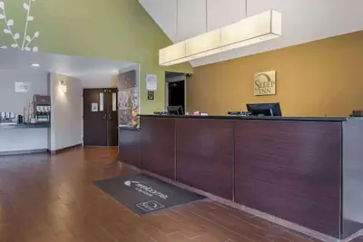 Photo 3 - Sleep Inn Carlisle South