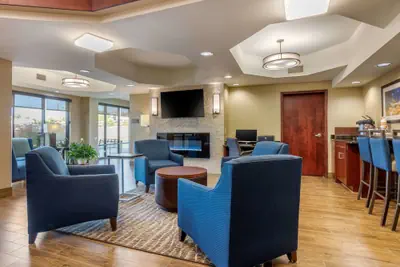 Photo 4 - Comfort Inn Lenoir City-Knoxville