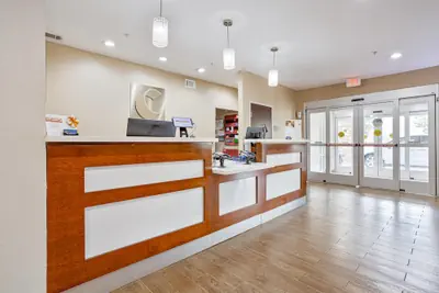Photo 4 - Comfort Inn & Suites Montgomery East Carmichael Rd