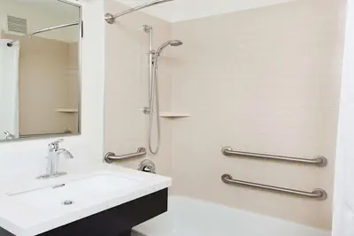 Photo 4 - Sonesta Simply Suites Stafford