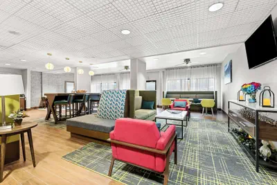Photo 4 - Hampton Inn Florence Midtown near University of North Alabama