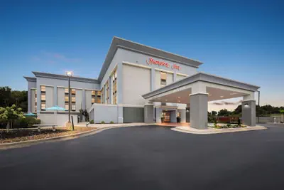 Photo 2 - Hampton Inn Florence Midtown near University of North Alabama
