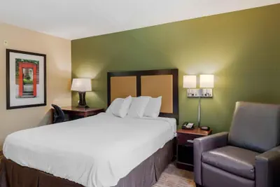 Photo 2 - Extended Hotel Studio