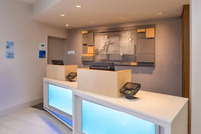 Photo 3 - Holiday Inn Express Glenwood Springs by IHG