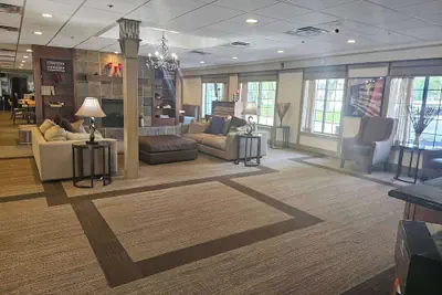 Photo 2 - Americinn by Wyndham Birch Run/Frankenmuth