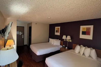 Photo 4 - Americas Best Value Inn Torrington