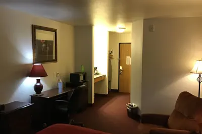 Photo 4 - Super 8 by Wyndham Rexburg
