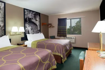 Photo 5 - Super 8 by Wyndham Omaha NE