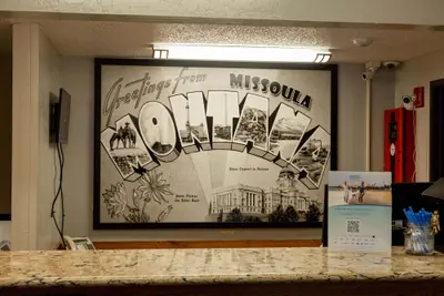 Photo 3 - Super 8 by Wyndham Missoula/Brooks Street