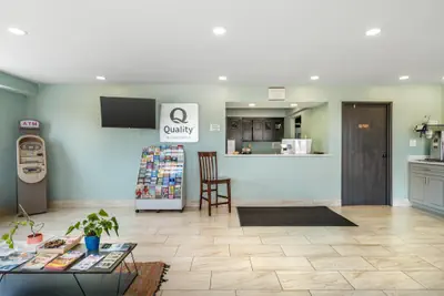Photo 3 - Quality Inn Chesapeake - Greenbrier