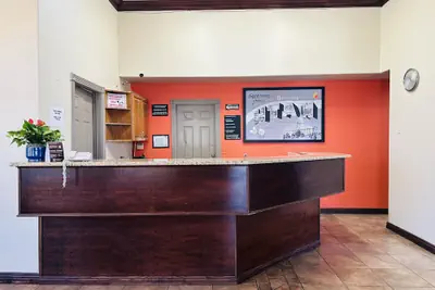 Photo 4 - Hotel Zion Inn