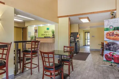 Photo 5 - Quality Inn & Suites Pittsburgh Harmarville