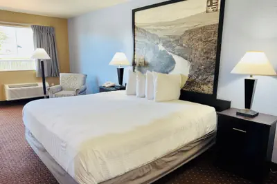 Photo 5 - Hill Country Inn & Suites - New Braunfels / Gruene