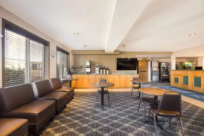 Photo 3 - Americas Best Value Inn Sparks
