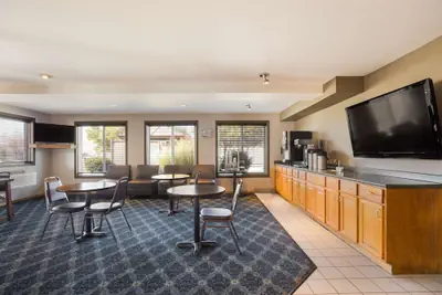 Photo 4 - Americas Best Value Inn Sparks