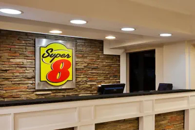 Photo 3 - Super 8 by Wyndham Ringgold/Chattanooga Area