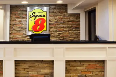 Photo 4 - Super 8 by Wyndham Ringgold/Chattanooga Area