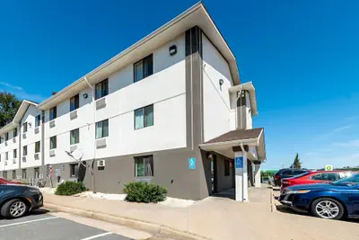 Photo 2 - Super 8 by Wyndham Dumfries/Quantico