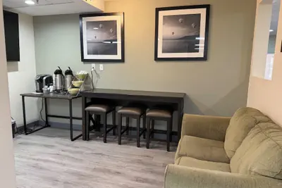 Photo 5 - SureStay by Best Western Albuquerque East I-40