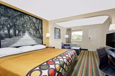 Photo 5 - Super 8 by Wyndham Byron/South Macon