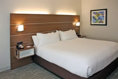 Photo 3 - Holiday Inn Express Branford-New Haven by IHG