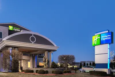 Photo 2 - Holiday Inn Express Branford-New Haven by IHG
