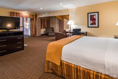 Photo 4 - Best Western Muncie