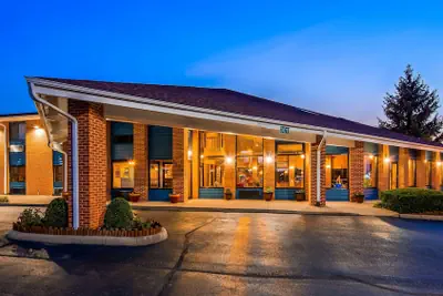 Photo 2 - Best Western Muncie