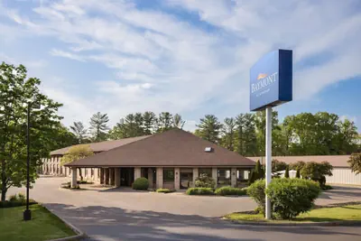 Photo 2 - Baymont by Wyndham Logan