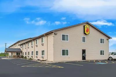 Photo 2 - Super 8 by Wyndham Council Bluffs IA Omaha NE Area