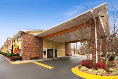 Photo 2 - Super 8 by Wyndham Charlotte University
