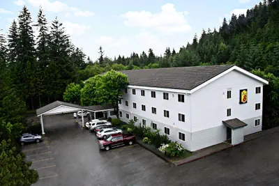 Photo 2 - Super 8 by Wyndham Juneau