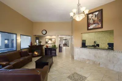 Photo 3 - Super 8 by Wyndham Kennewick