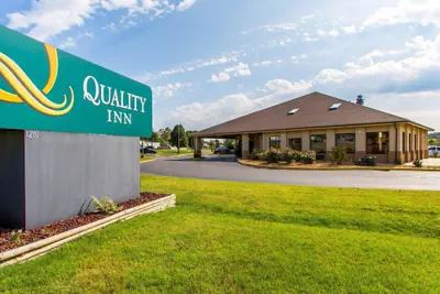 Photo 2 - Quality Inn Murray University Area