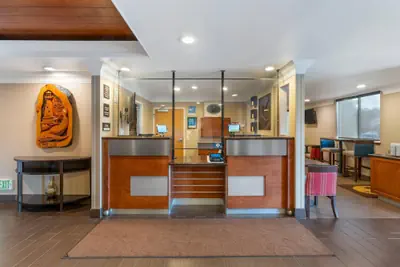 Photo 3 - Comfort Inn Arcata - Humboldt Area