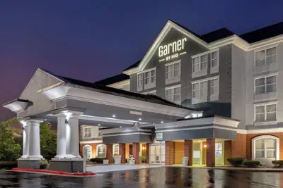 Photo 2 - Garner Hotel Evansville East by IHG