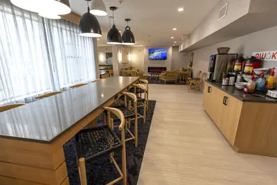 Photo 5 - Sonesta ES Suites Lafayette Airport Extended Stay