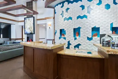 Photo 4 - Hyatt Place Boston/Medford