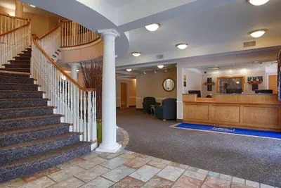 Photo 3 - Best Western Plus Executive Court Inn & Conference Center