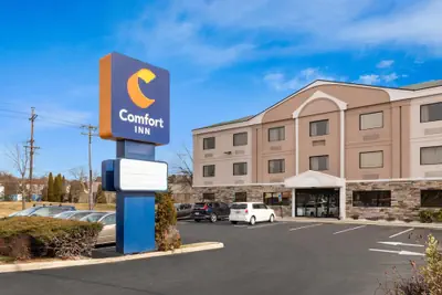 Photo 2 - Comfort Inn Bordentown near NJ Turnpike