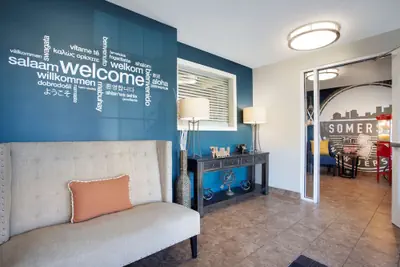 Photo 2 - Sonesta Simply Suites Somerset