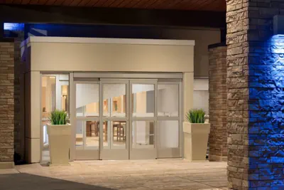 Photo 2 - Holiday Inn Express Fayetteville – Fort Bragg by IHG